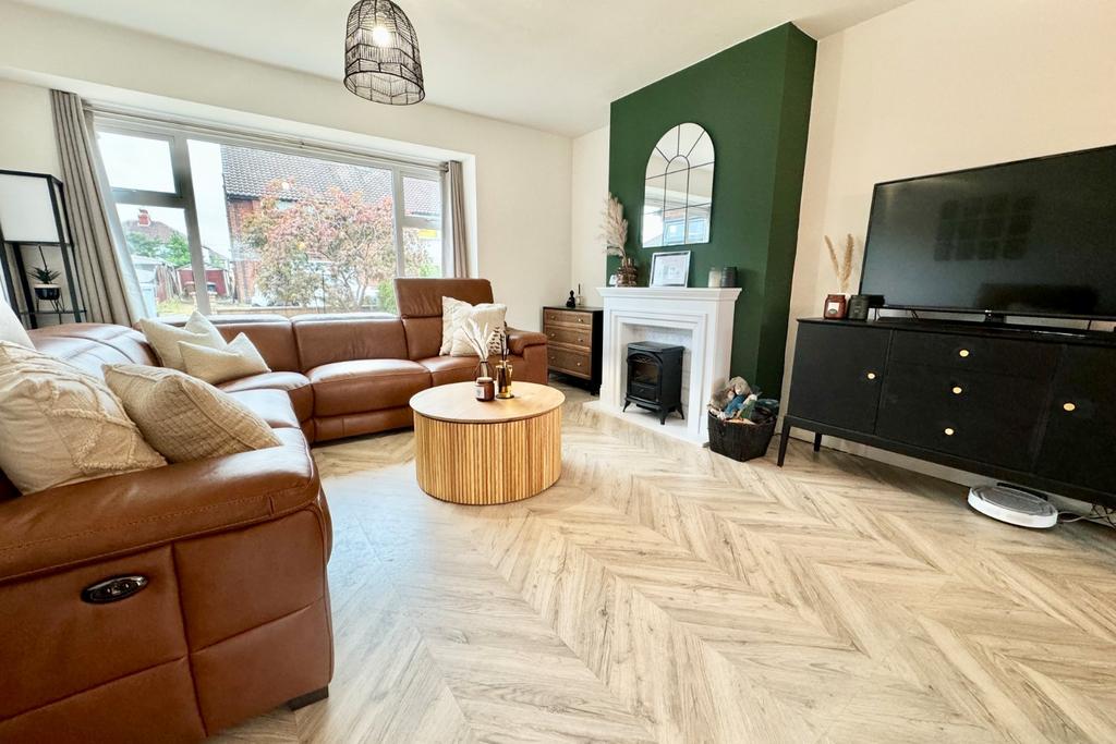 Living/Dining Room