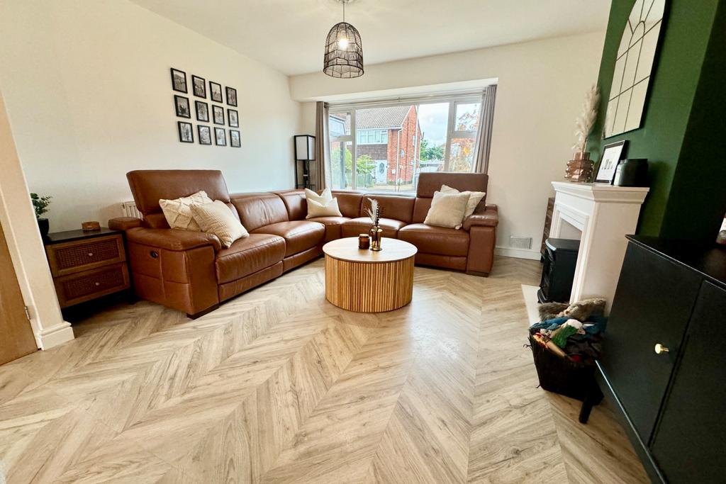 Living/Dining Room
