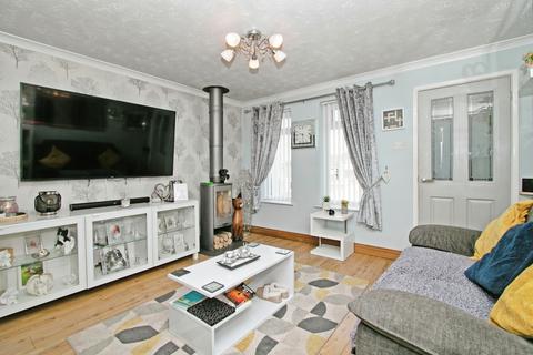 2 bedroom terraced house for sale, Killigrew Gardens, Truro TR4