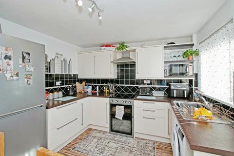 28 Killigrew Gardens, St Erme, Truro, TR4 9BT