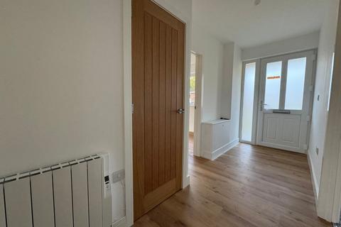 15 Cwmhalen, New Quay, SA45 9SF