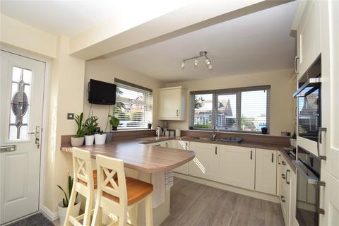 3 bedroom bungalow for sale, Shelley Close, Cayton, Scarborough, North Yorkshire, YO11