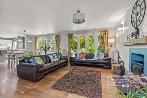 undefined, Avonwick Green, South Brent TQ10