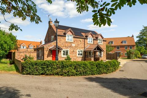 5 bedroom detached house for sale, Trinity Close, Carlton-Le-Moorland, Lincoln, Lincolnshire, LN5