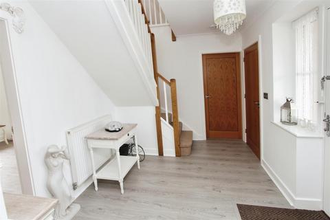 29 Hustlings Drive, Eastchurch, Sheerness, ME12 4JX