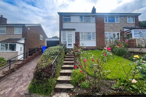 3 bedroom semi-detached house for sale, Laurel Bank, Stalybridge