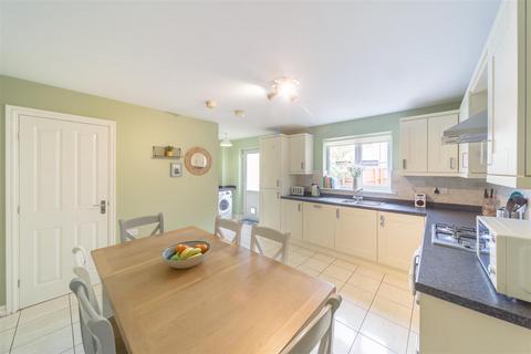 3 bedroom semi-detached house for sale, Stud Road, Barleythorpe, Rutland