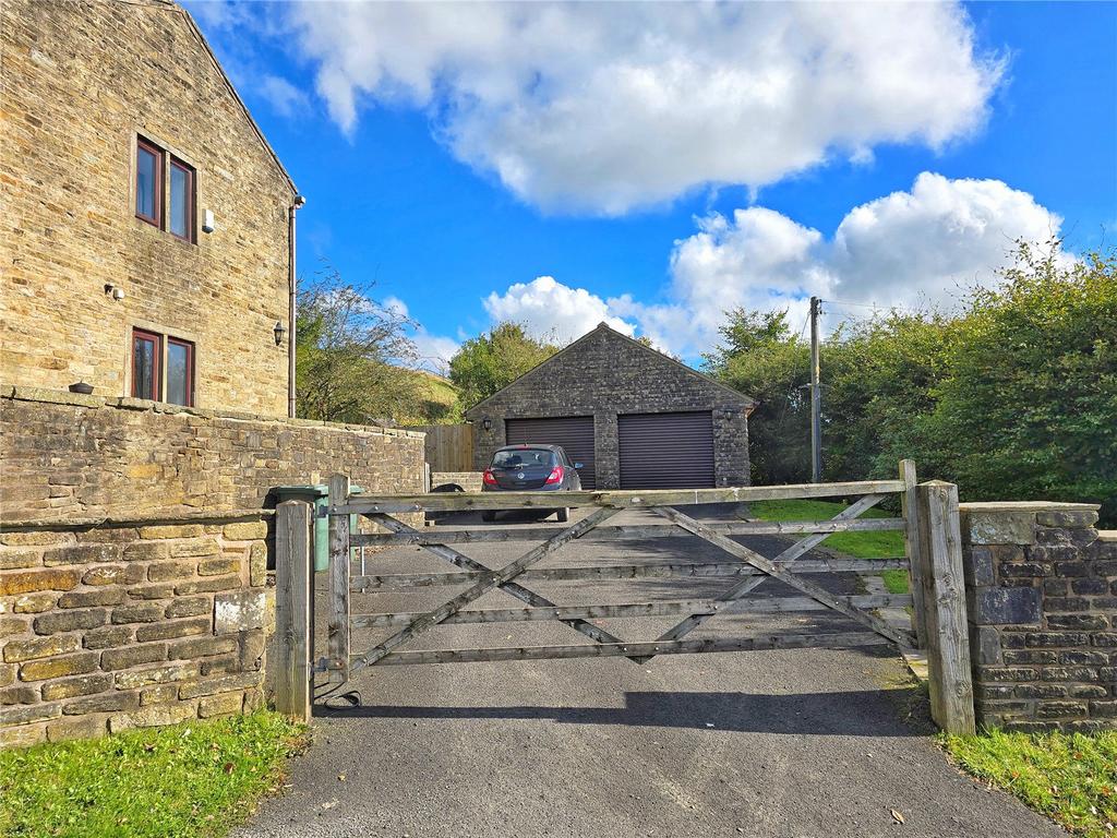 Gated Driveway