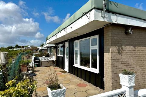 undefined, Fort Road, Lavernock, Penarth