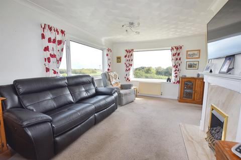 2 bedroom detached bungalow for sale, Preston