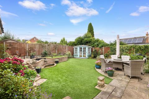 10 Balmoral Close, Fernhill Heath, Worcester, WR3 7XQ