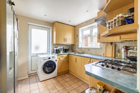 3 bedroom semi-detached house for sale, Rickman Hill, Coulsdon, CR5