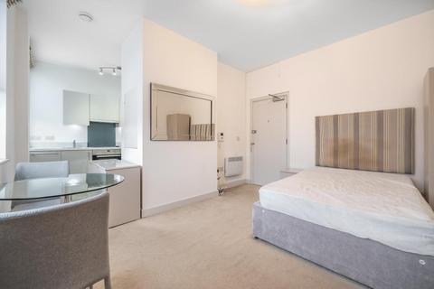 Studio for sale, Central Reading,  Berkshire,  RG1