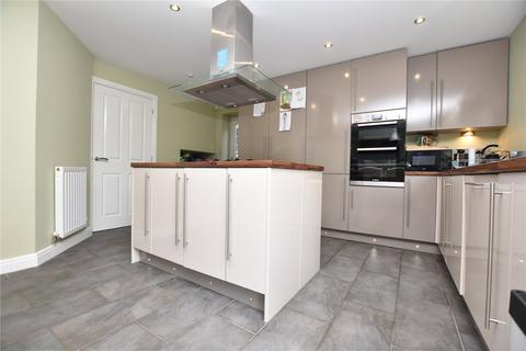 4 bedroom detached house for sale, Westerton Court, Tingley, Wakefield, West Yorkshire