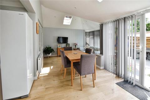 36 Middle Road, North Baddesley, Southampton, SO52 9JE