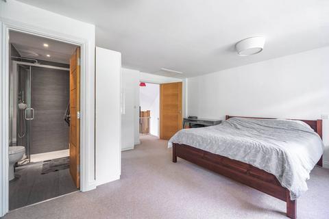 71 Anerley Park, London, SE20 8NU