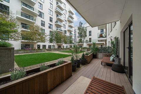 1 bedroom flat for sale, Bessemer Place, Greenwich Peninsula, SE10