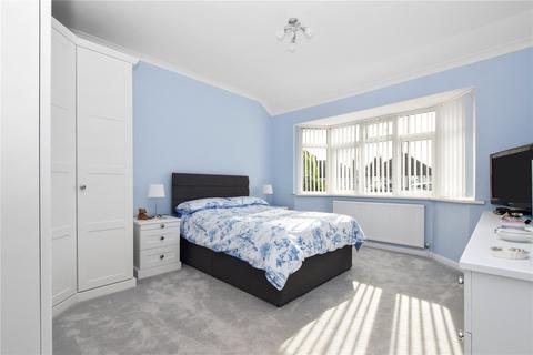 2 bedroom bungalow for sale, Francis Avenue, Bexleyheath, DA7