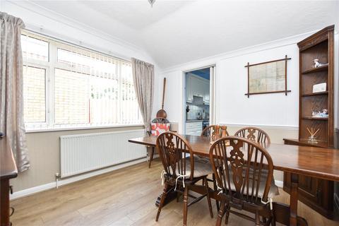 2 bedroom bungalow for sale, Francis Avenue, Bexleyheath, DA7