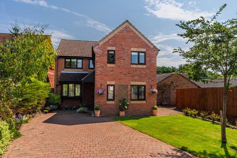 4 bedroom detached house for sale, The Spinney, Bar Hill, CB23