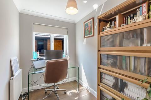 165 The Spinney, Bar Hill, Cambridge, CB23 8TW