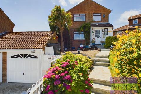 Winterbourne Close, Hastings