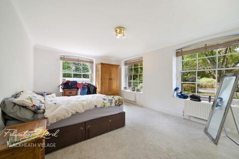 2 bedroom apartment for sale, Mennie House, Gilbert Close, London, SE18