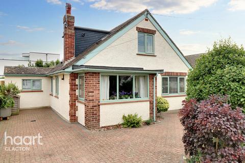 24 Beatrice Road, Walton On The Naze, CO14 8HJ