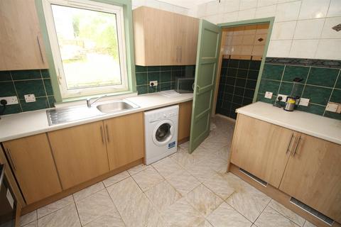 3 bedroom terraced house for sale, Davaar Road, Greenock