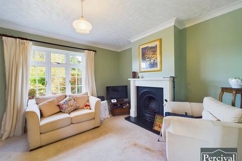 13 Halstead Road, Earls Colne, Colchester, CO6 2NG