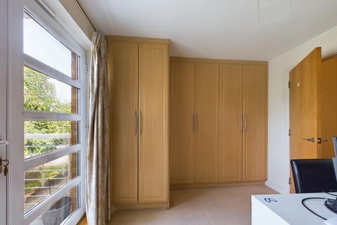 2 bedroom apartment for sale, The Quadrant, Rickmansworth, Hertfordshire