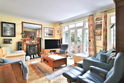 6 bedroom detached house for sale, Copse Hill, London