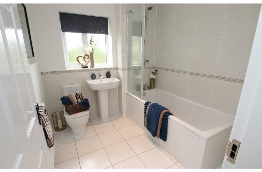 Tower Gardens - Southwold LG - Bathroom