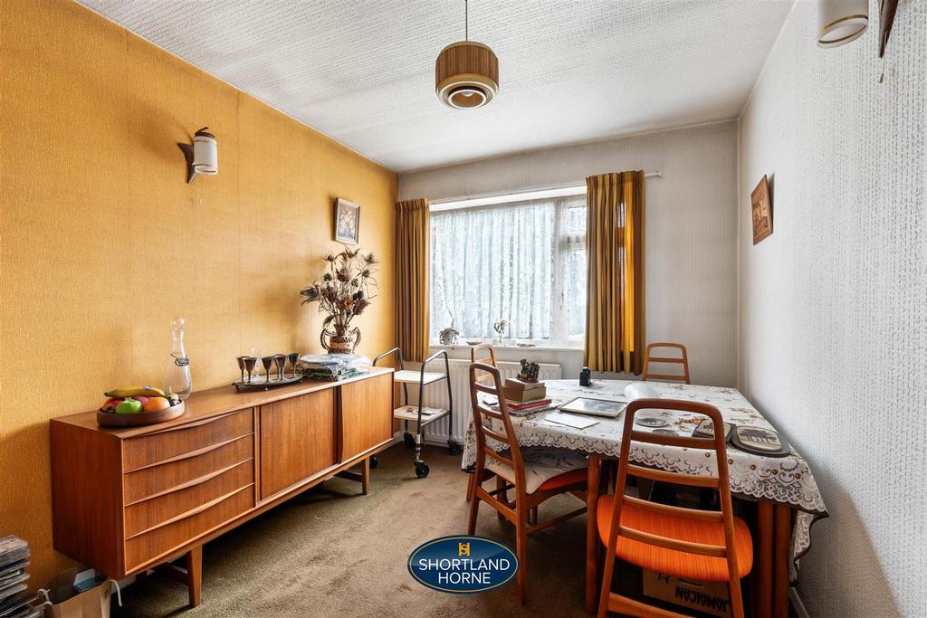 12 Ilmington Close WM (3 of 18).jpg