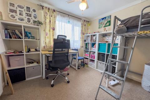 2 Wytham Close, Eynsham, Witney, OX29 4NS