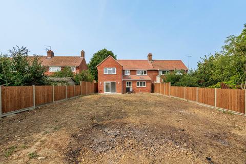 5 bedroom semi-detached house for sale, Stocks Hill, Bawburgh