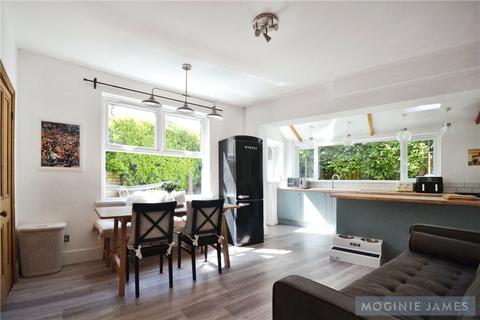 5 Arran Street, Roath, Cardiff, CF24 3HR