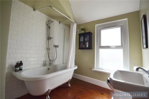 5 Arran Street, Roath, Cardiff, CF24 3HR