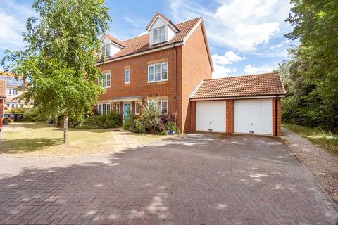 5 bedroom detached house for sale, Hereson Road, Broadstairs CT10