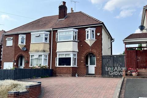 3 bedroom semi-detached house for sale, Stourbridge Road, Halesowen