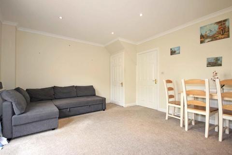 3 bedroom terraced house for sale, Campriano Drive, Warwick