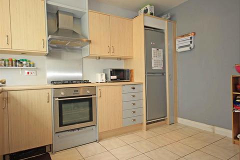 29 Campriano Drive, Warwick, CV34 4NQ