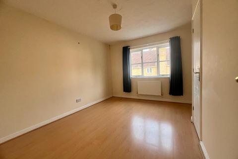 2 bedroom terraced house to rent, Rockingham Road, Bury St. Edmunds IP33