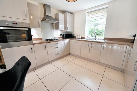 3 bedroom detached house for sale, Harlow Way, Ashbourne, DE6