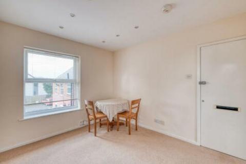 1 bedroom flat to rent, Evesham Road, Astwood Bank, Redditch, Worcestershire, B96