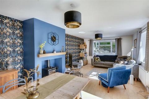 3 Blake Close, Arnold, Nottingham, NG5 6NB