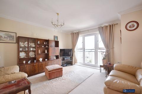 2 bedroom flat for sale, Pell Court, Hornchurch Road, Hornchurch, RM12