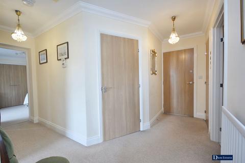 2 bedroom flat for sale, Pell Court, Hornchurch Road, Hornchurch, RM12