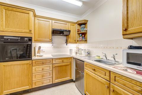 1 bedroom retirement property for sale, Amberley Court, Freshbrook Road, Lancing, West Sussex, BN15