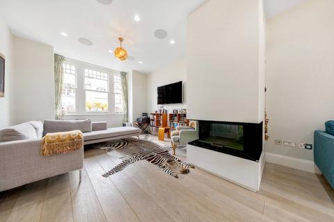 5 bedroom terraced house to rent, Osward Road, Wandsworth Common, London, SW17